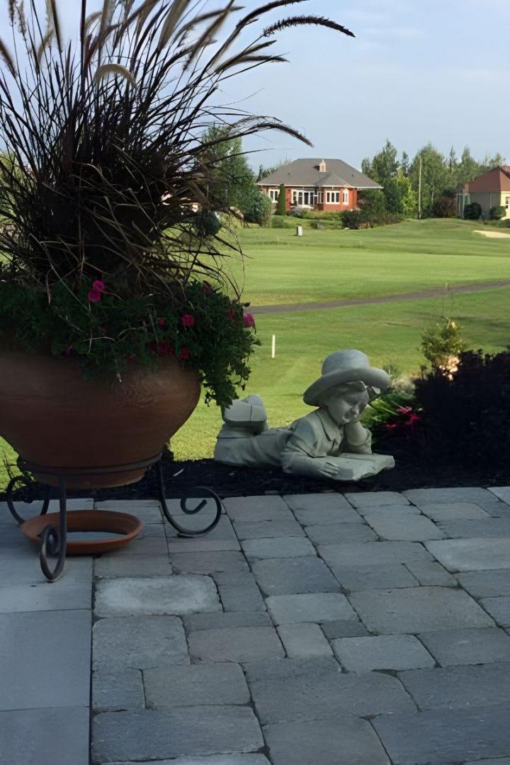 Pose de pavé uni, la garantie d’un travail bien fait.